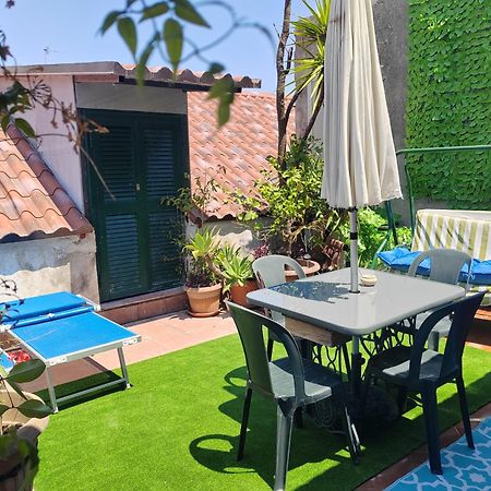 Casa Lego Small Room With Terrace Наполи Екстериор снимка